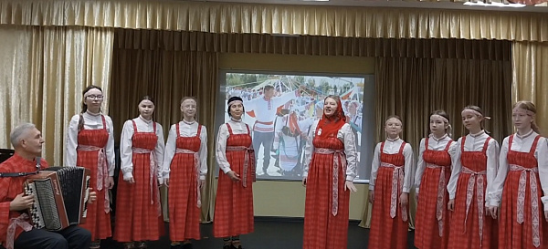 Коми-язьвинская песня "Вёлы гажа ме гулянкан"