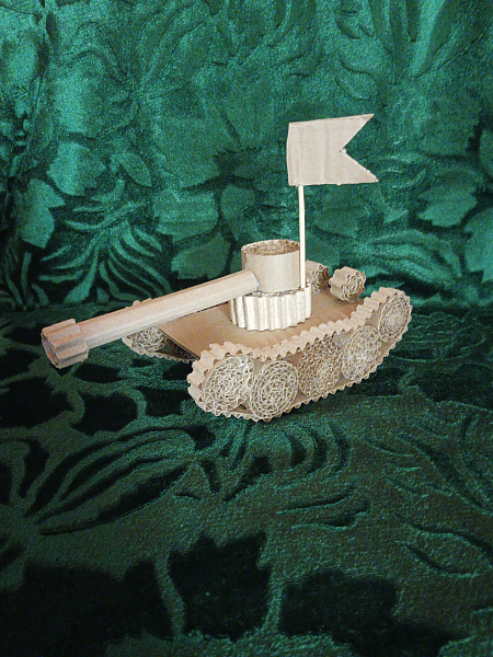 "Танк"